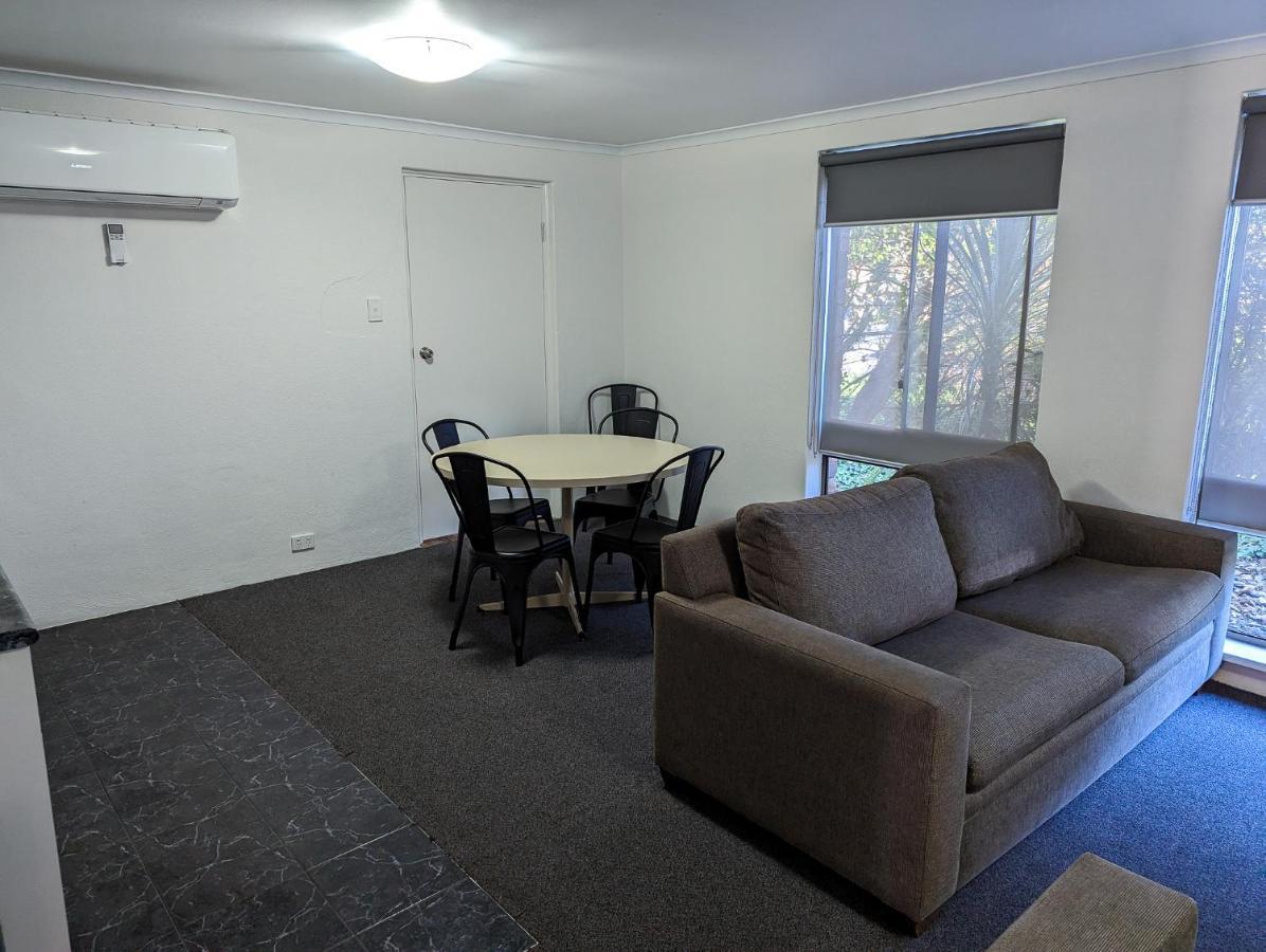 Arkana Motor Inn & Terrace Apartments Mount Gambier Extérieur photo